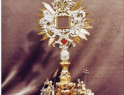 13 Empresa de restauración de metales