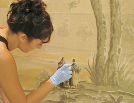 13 Empresa de restauración de papel